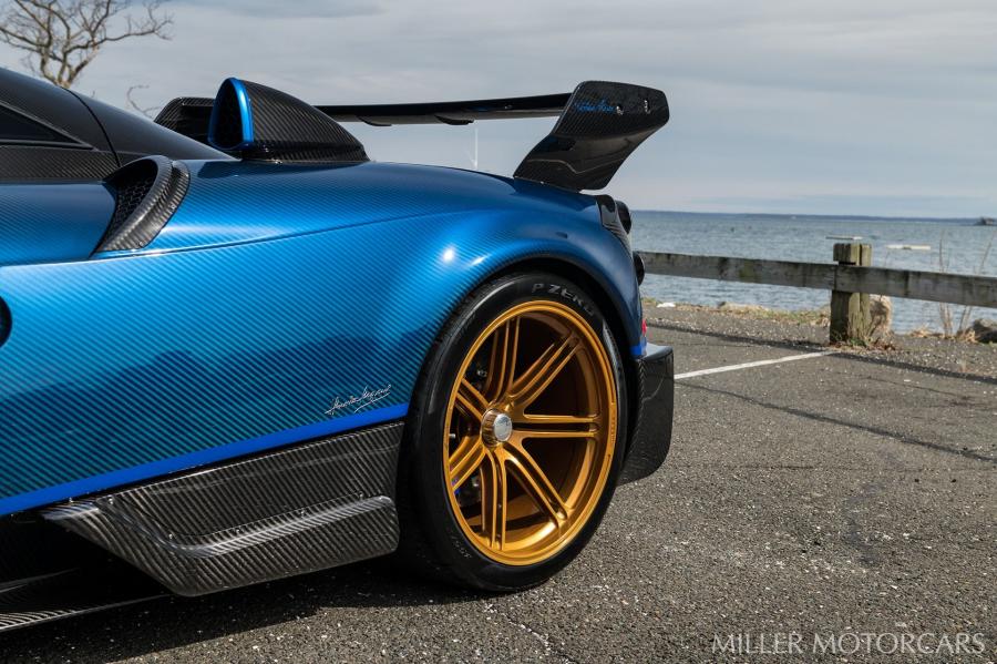 Детали экстерьера Pagani Huayra BC Macchina Volante 2017 года  (фото 12 из 39)